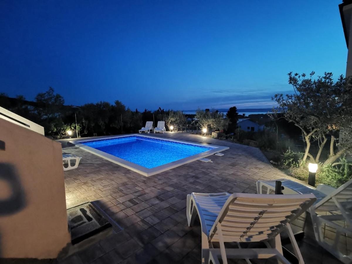 Apartments With A Swimming Pool Punat, Krk - 5378 Exteriér fotografie